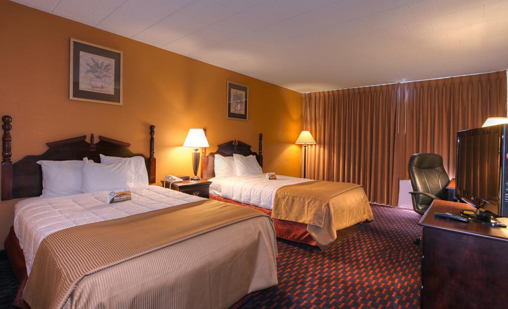 Days Inn Easton Buitenkant foto