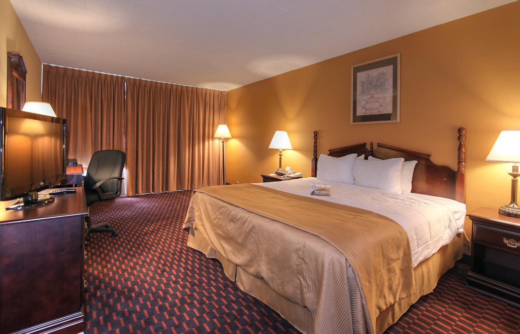 Days Inn Easton Buitenkant foto
